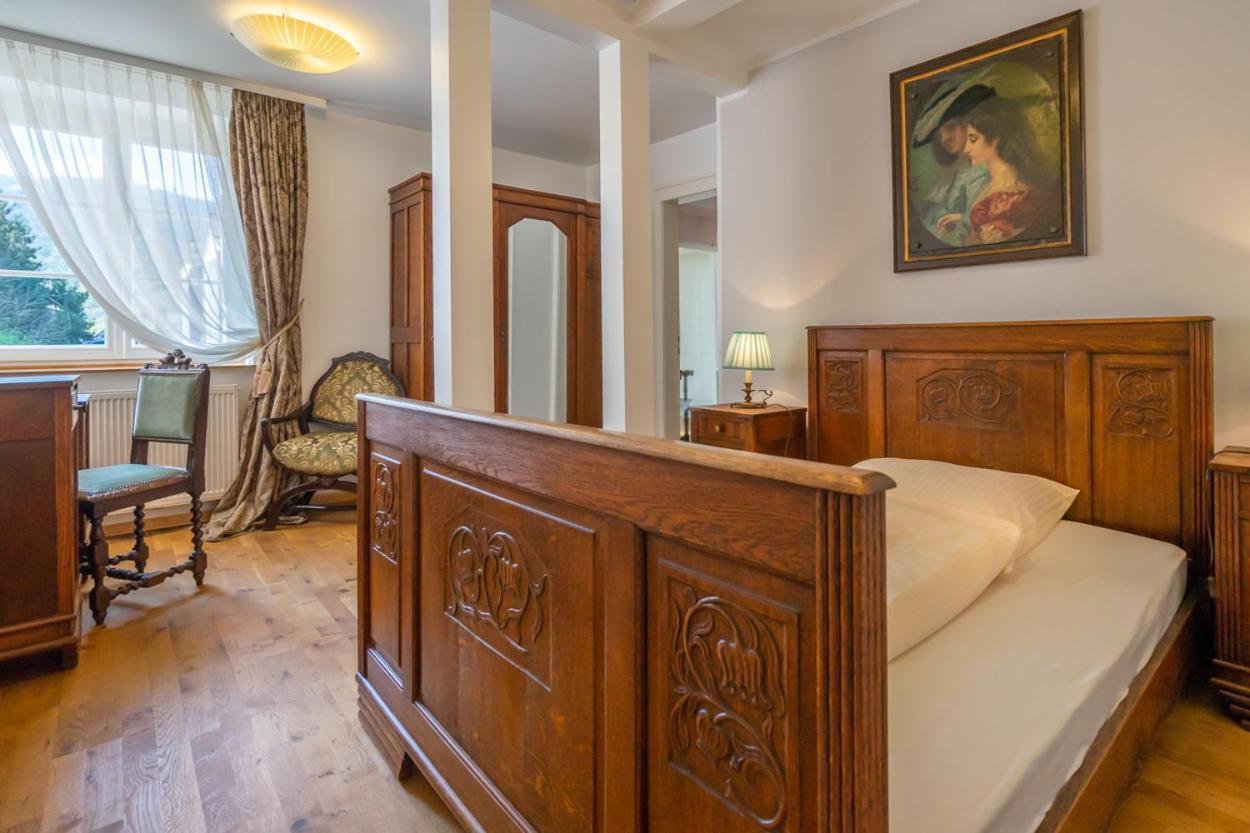 Romantisches Hotel Zur Post โบรเดนบาค ภายนอก รูปภาพ