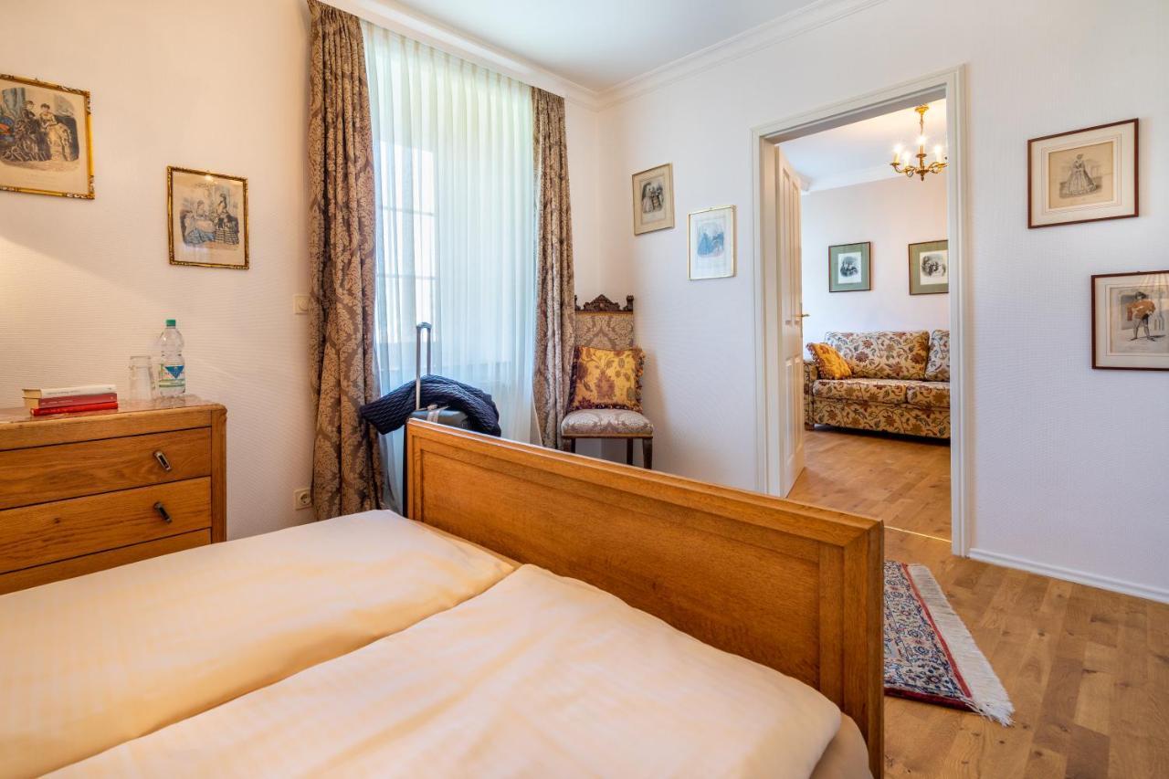 Romantisches Hotel Zur Post โบรเดนบาค ภายนอก รูปภาพ