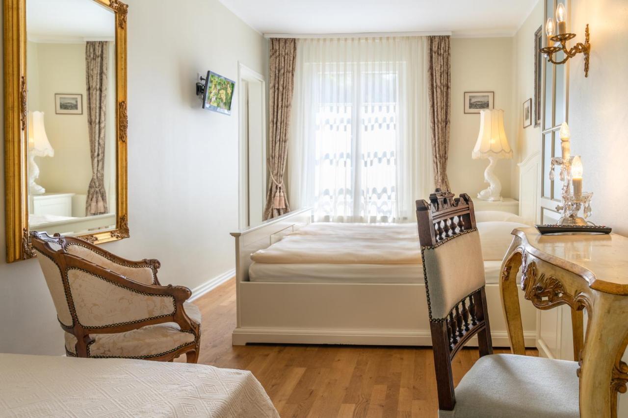 Romantisches Hotel Zur Post โบรเดนบาค ภายนอก รูปภาพ