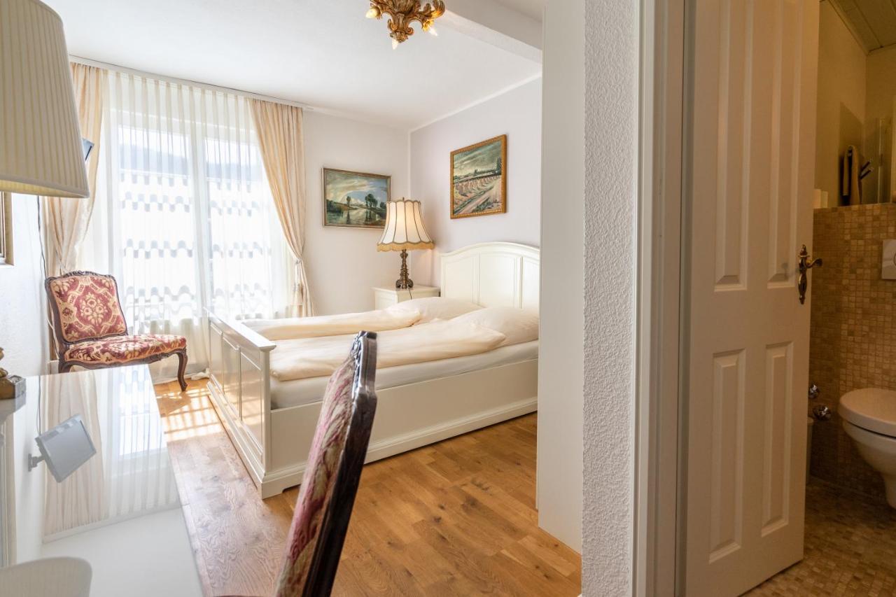 Romantisches Hotel Zur Post โบรเดนบาค ภายนอก รูปภาพ